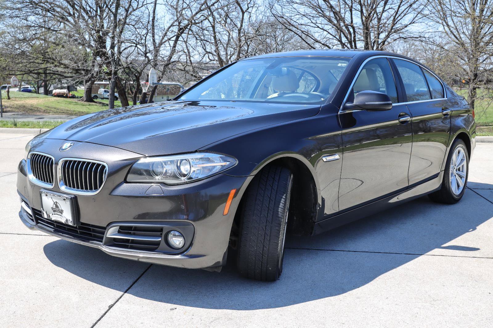 Used 2016 BMW 528i xDrive Sedan image 3