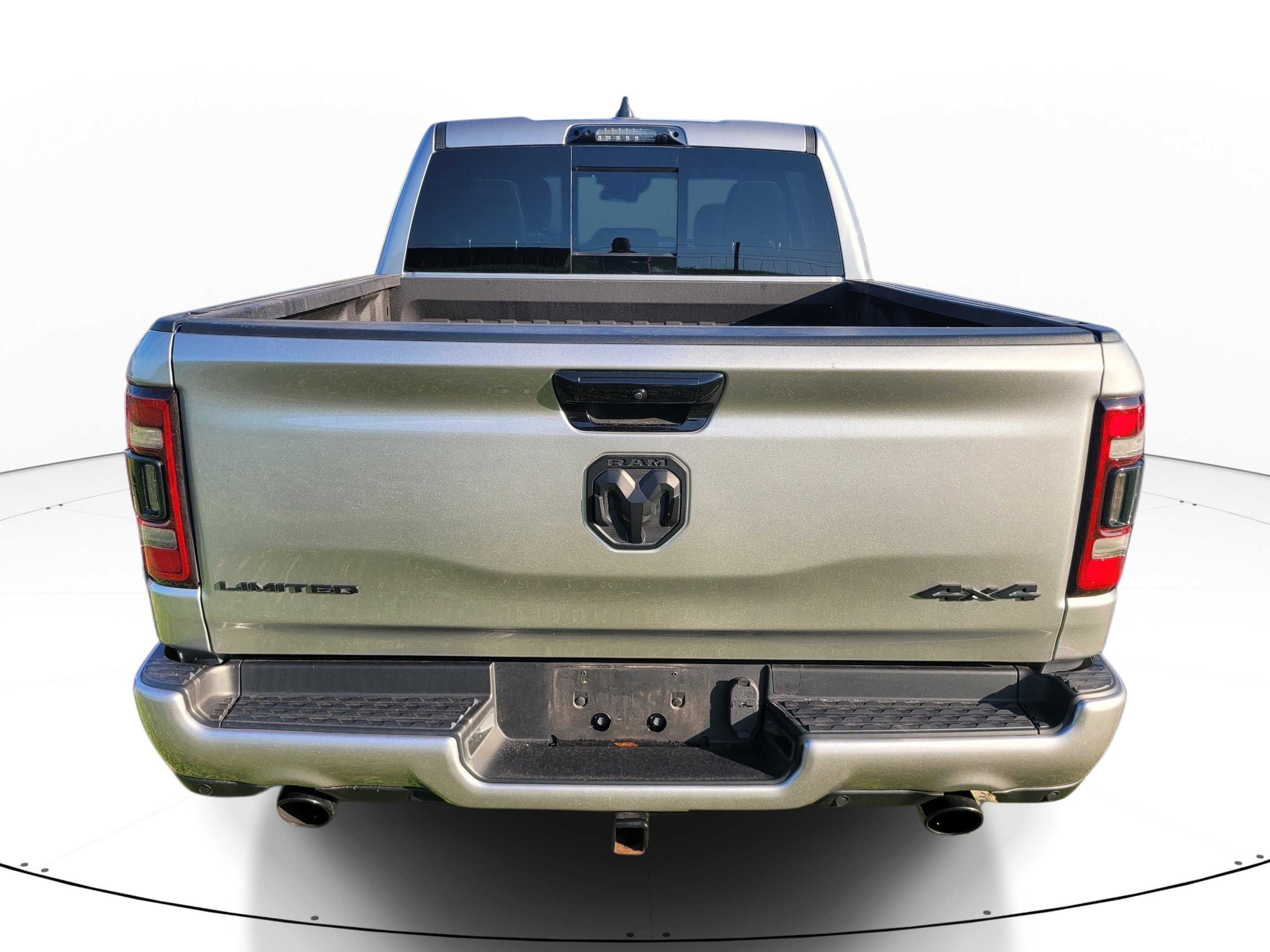 Used 2024 RAM 1500 Limited AWD/4WD image 5