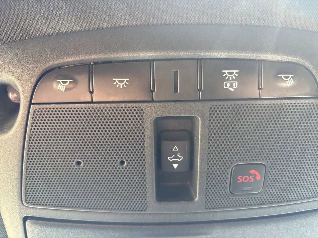 Used 2020 Nissan Armada Platinum w/ Platinum Reserve Package image 24