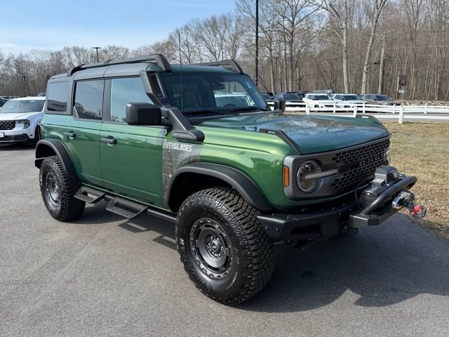 Used 2024 Ford Bronco Everglades image 12