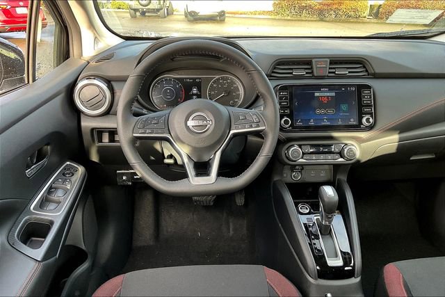 New 2025 Nissan Versa SR w/ Trunk Package image 15