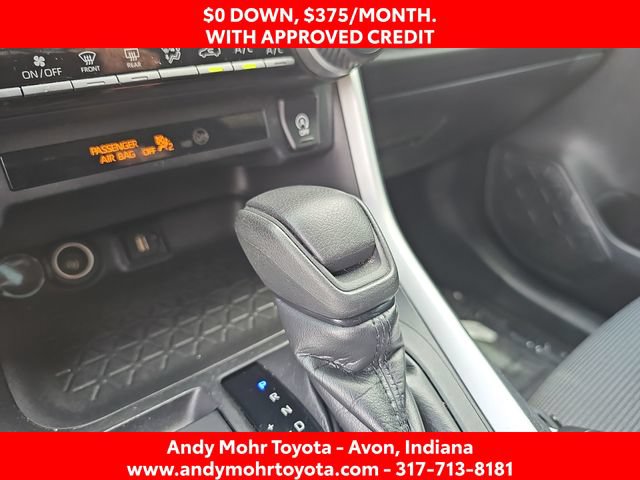 Used 2020 Toyota RAV4 LE AWD/4WD image 22
