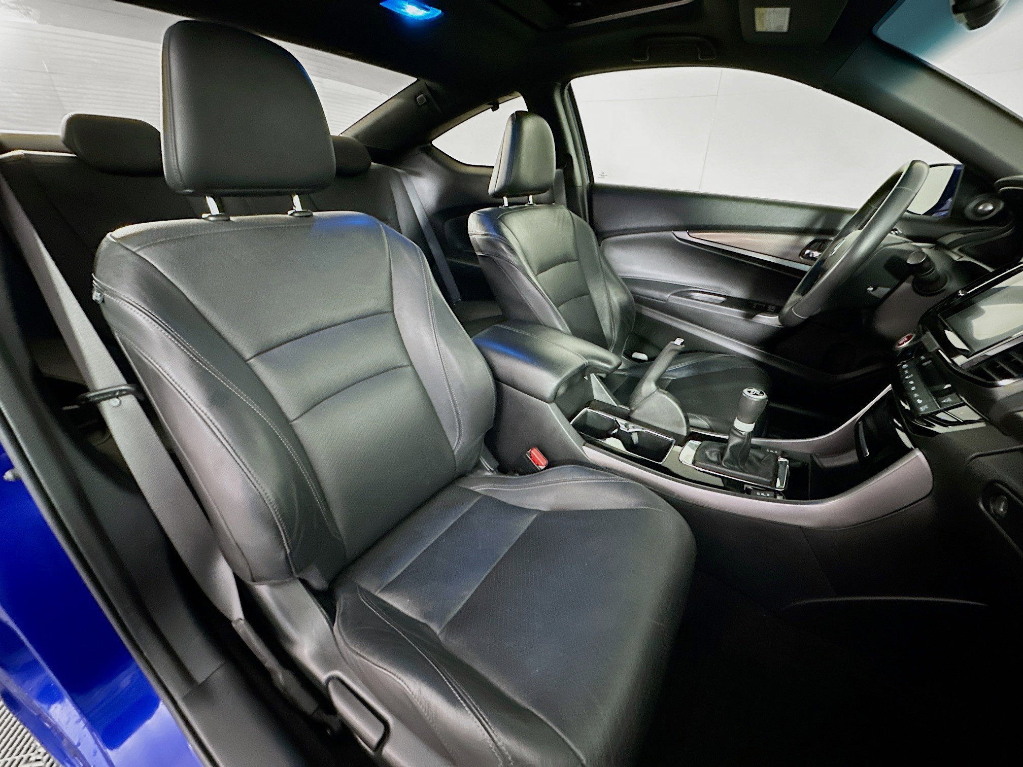 Used 2017 Honda Accord EX-L image 27