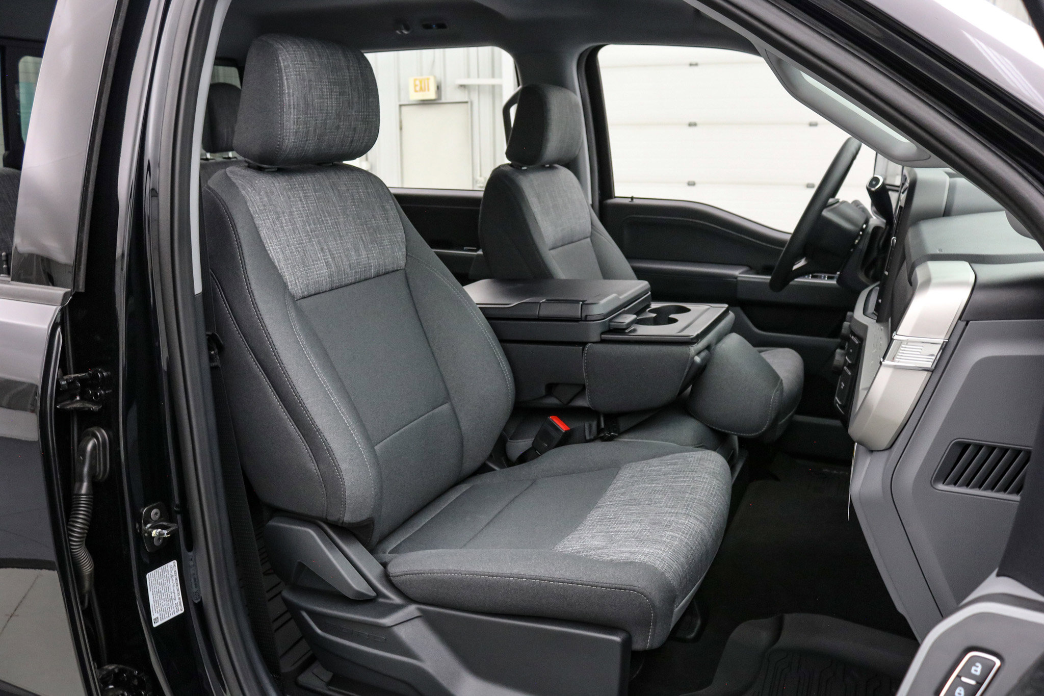 New 2026 Ford F450 XLT w/ XLT Premium Package image 22