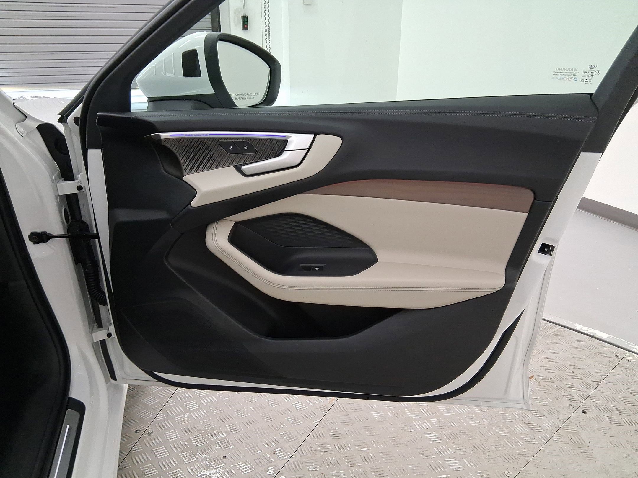 Used 2025 Audi A5 2.0T Premium Plus w/ Premium Plus image 31