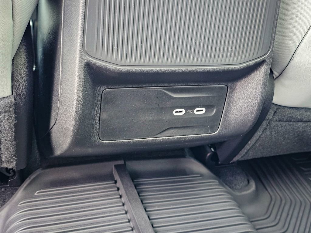 New 2026 Jeep Cherokee Limited image 33