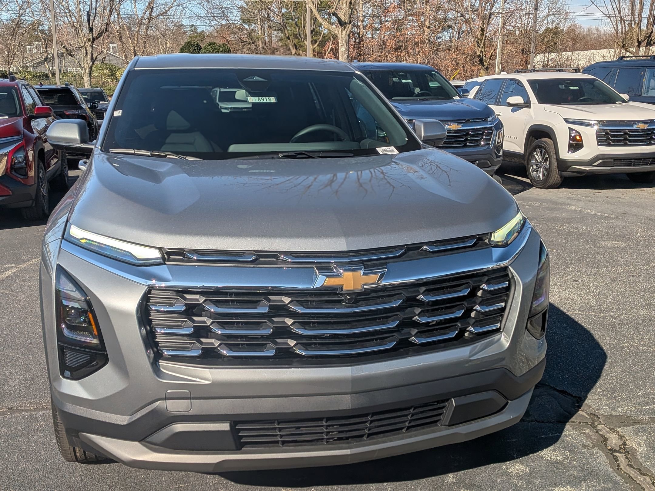 New 2026 Chevrolet Equinox LT image 2