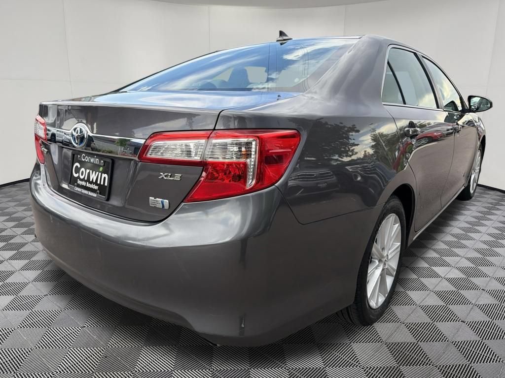 Used 2014 Toyota Camry XLE w/ Leather Package FWD image 8