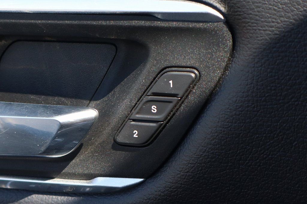 Used 2022 RAM 1500 Laramie AWD/4WD image 16