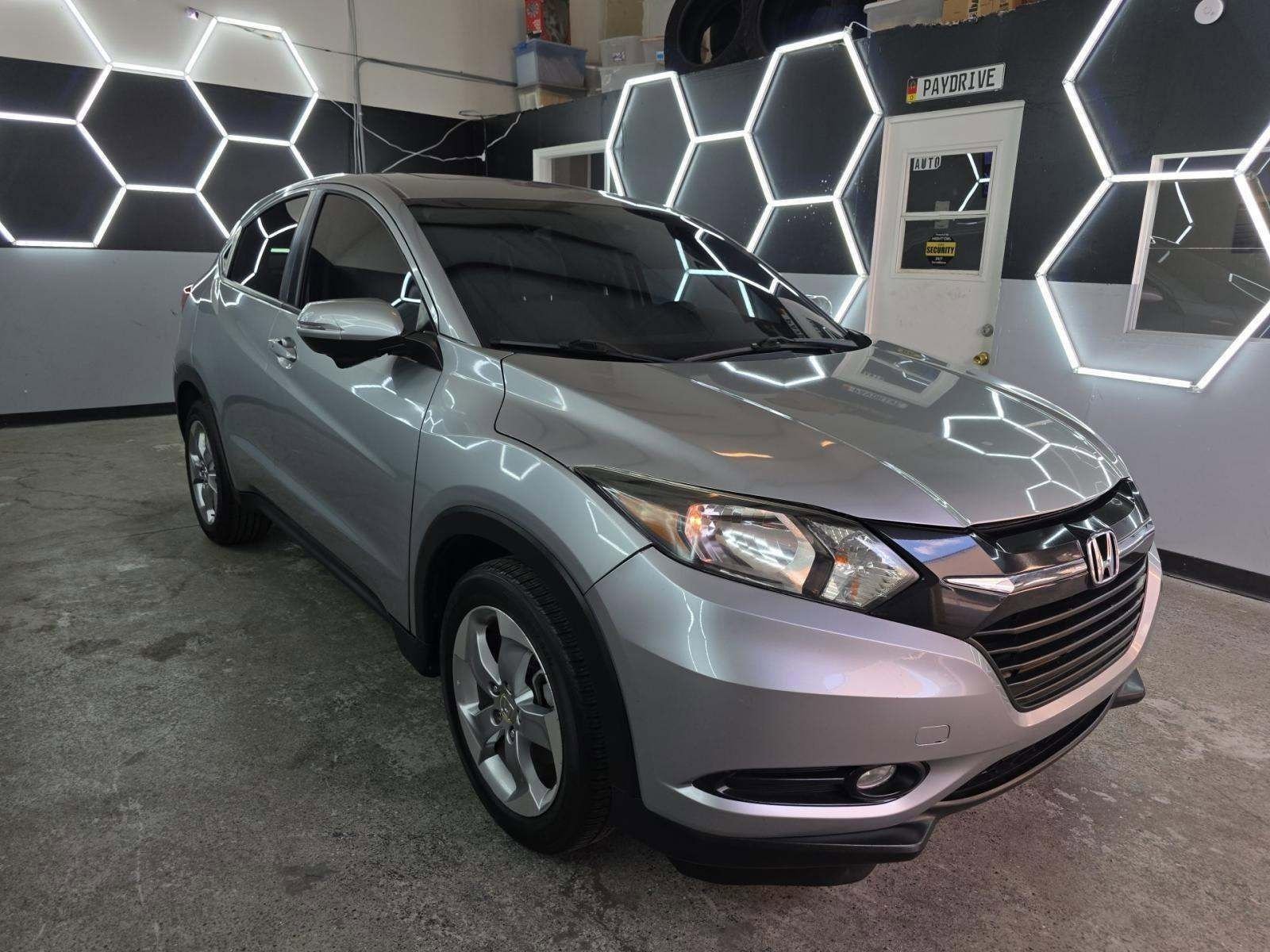 Used 2017 Honda HR-V EX image 4