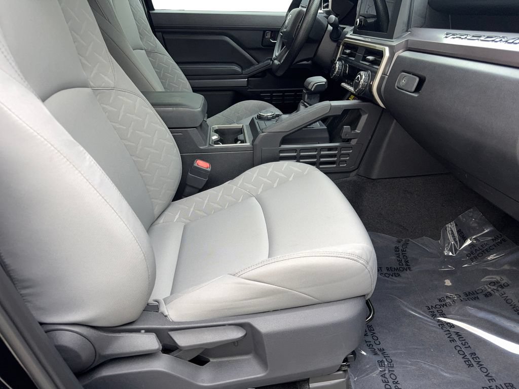 Used 2026 Toyota Tacoma SR5 AWD/4WD image 45