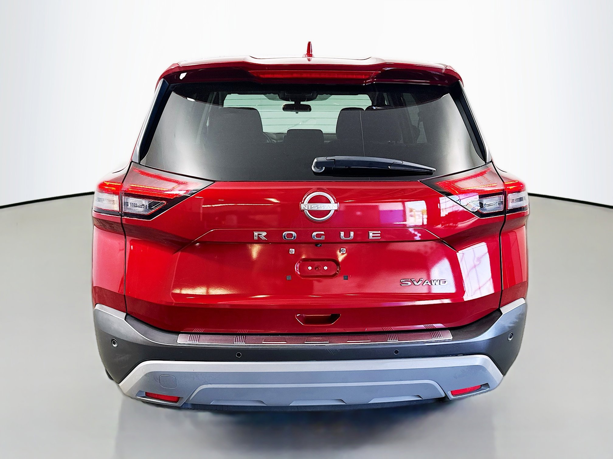 Used 2022 Nissan Rogue SV AWD/4WD image 6