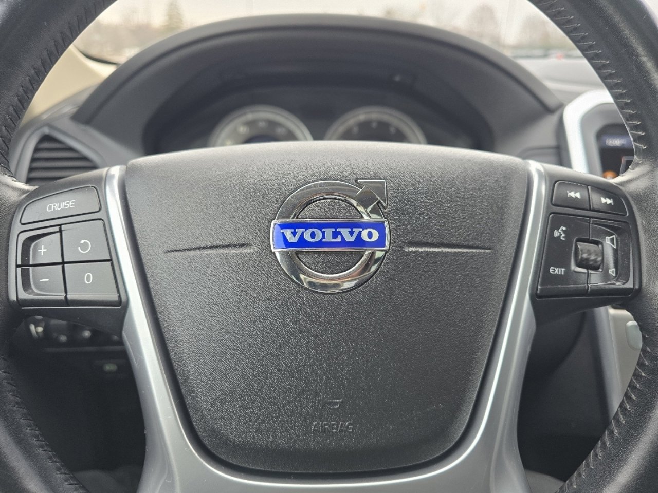 Used 2013 Volvo XC60 T6 image 25