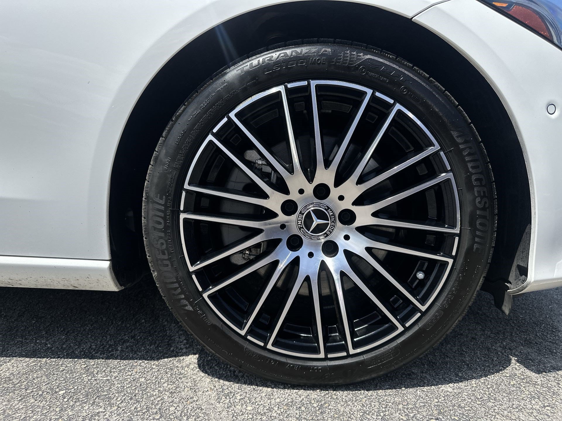 Used 2025 Mercedes-Benz C 300 Sedan image 18