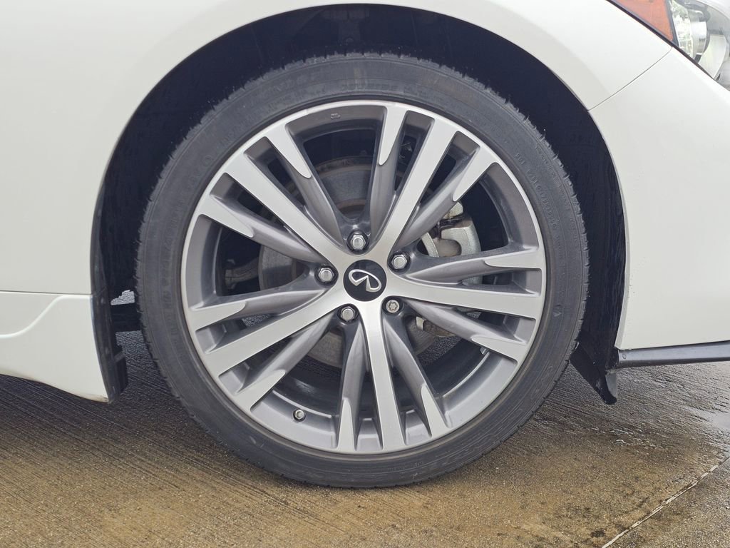 Used 2021 INFINITI Q50 Sensory image 9