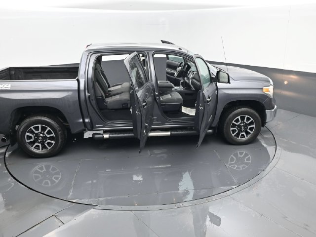 Used 2017 Toyota Tundra SR5 w/ TRD Off Road Package AWD/4WD image 27