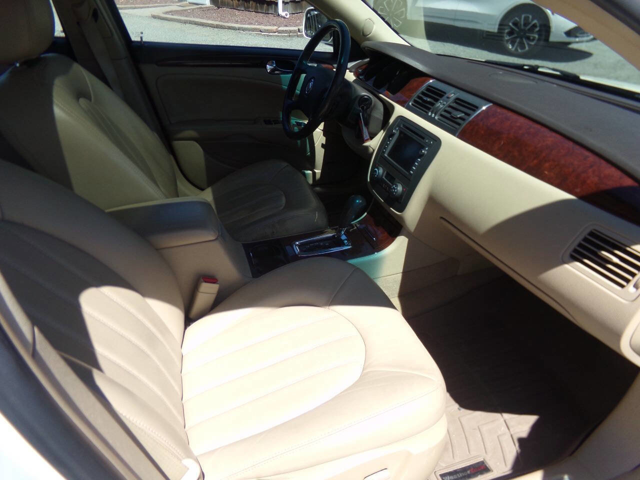 Used 2007 Buick Lucerne CXL FWD image 47