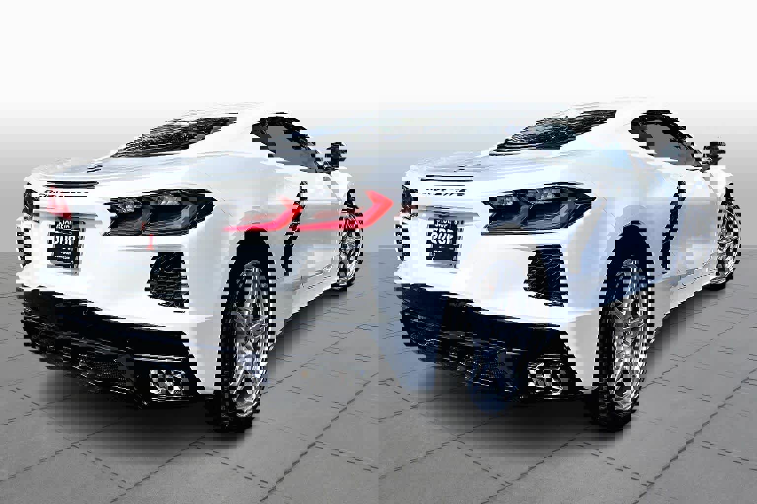 Used 2022 Chevrolet Corvette Stingray Premium Cpe w/ Engine Appearance Package image 13