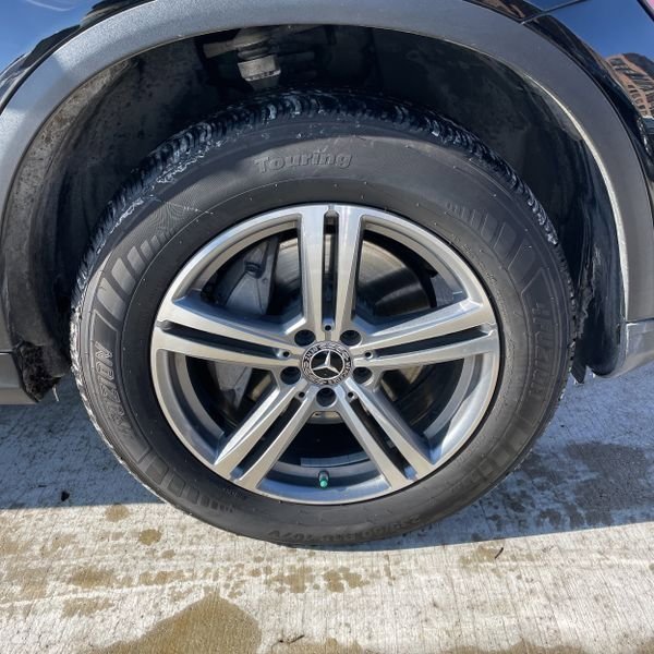 Used 2022 Mercedes-Benz GLC 300 4MATIC image 9