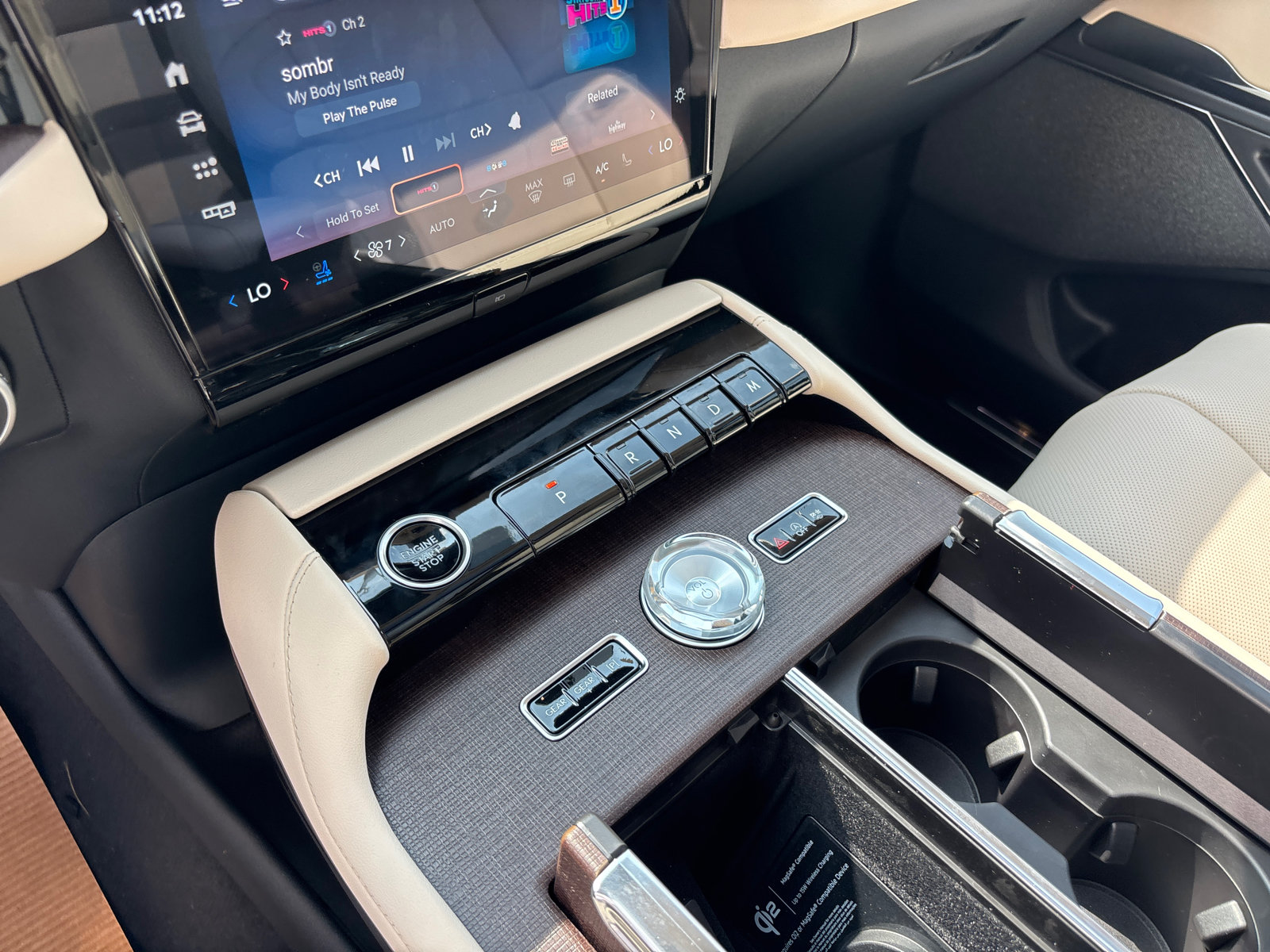 New 2027 Lincoln Navigator Reserve AWD/4WD image 22