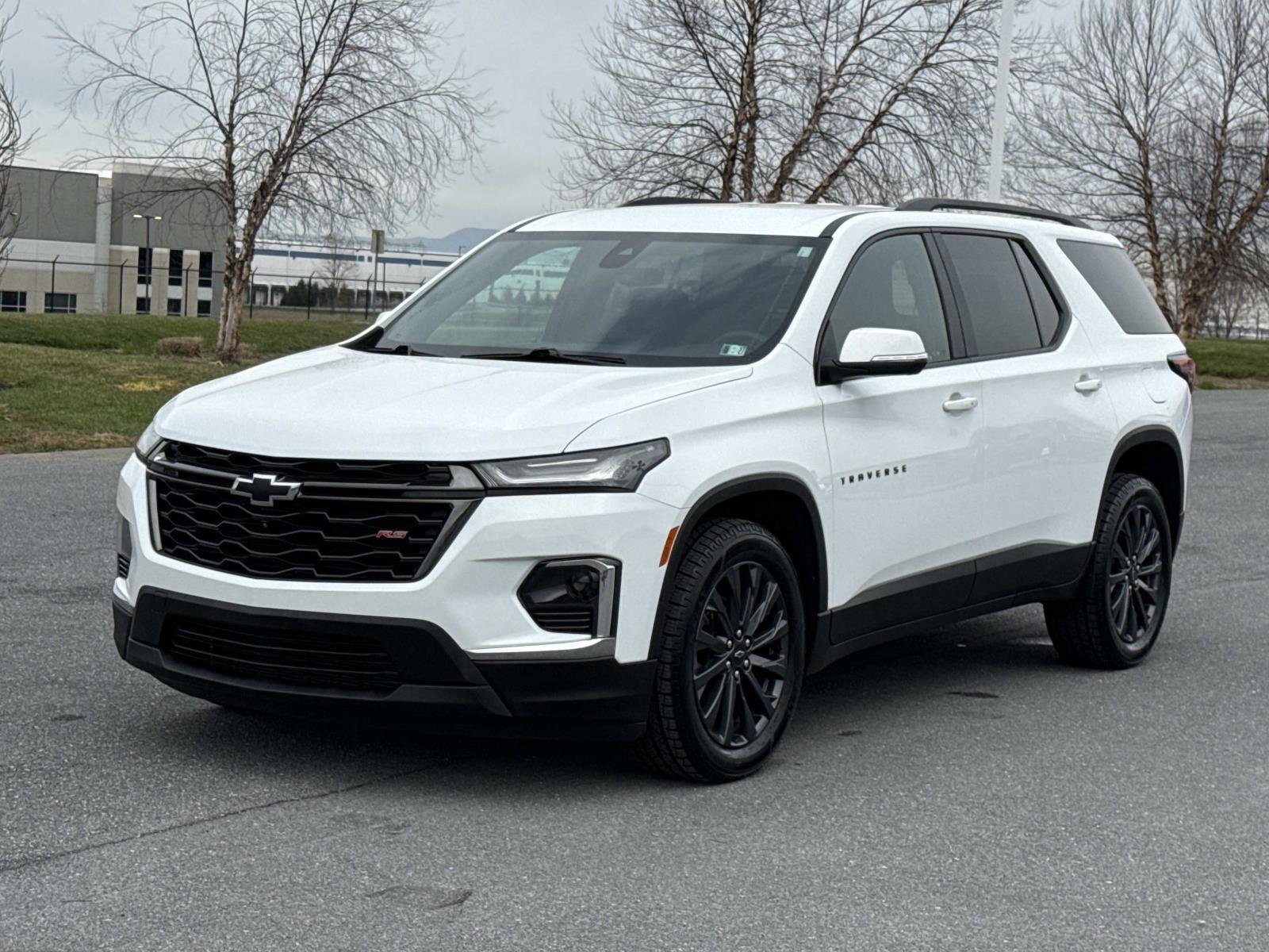 Used 2023 Chevrolet Traverse RS w/ LPO, Floor Liner Package image 27