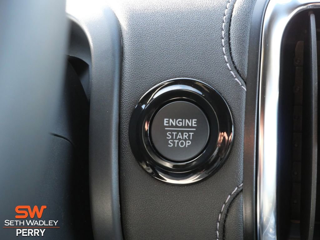 New 2025 Ford Expedition Max Platinum w/ Stealth Appearance Package image 23