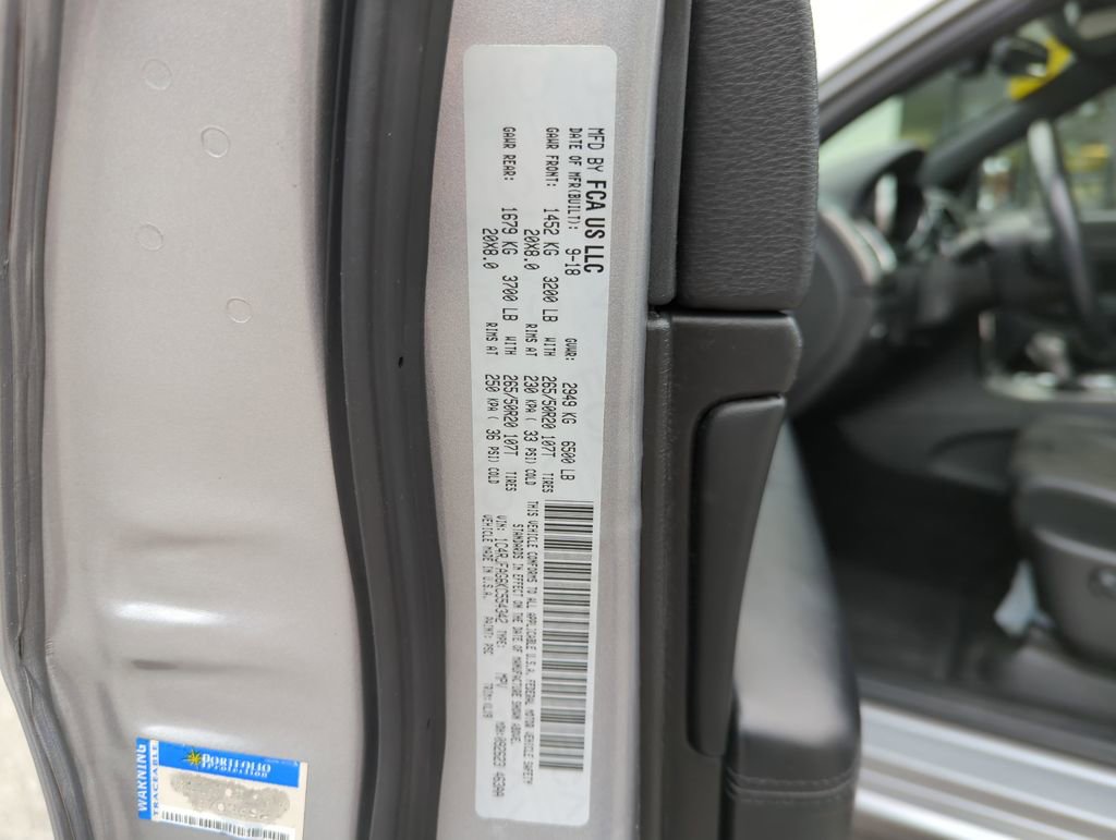 Used 2019 Jeep Grand Cherokee Altitude image 37