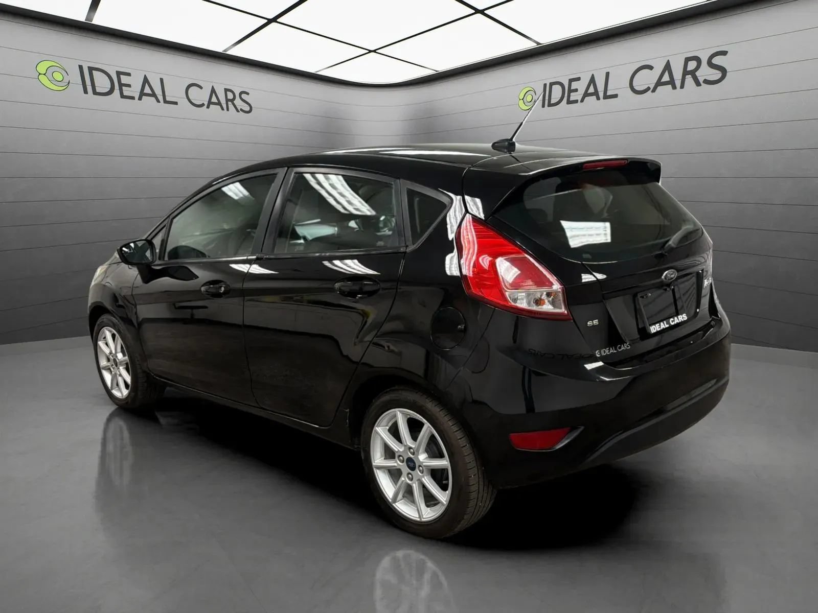 Used 2019 Ford Fiesta SE w/ Equipment Group 201A FWD image 7