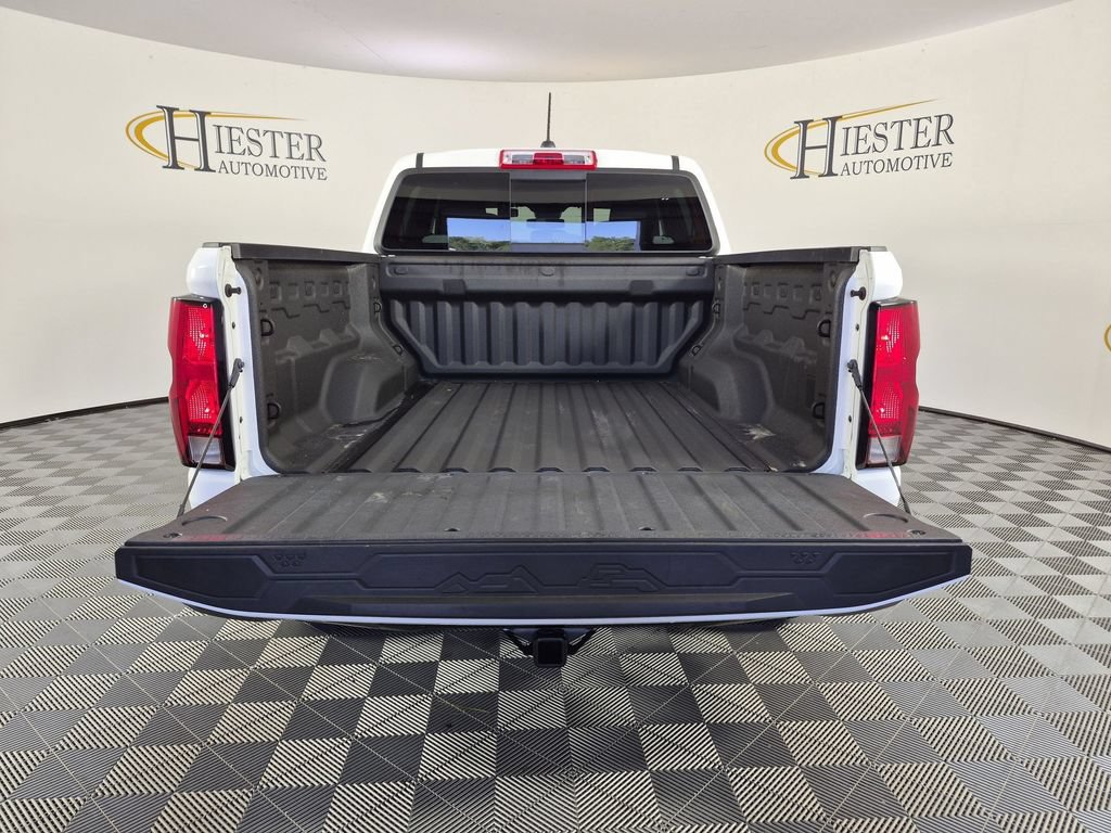 Certified 2024 Chevrolet Colorado W/T RWD image 36