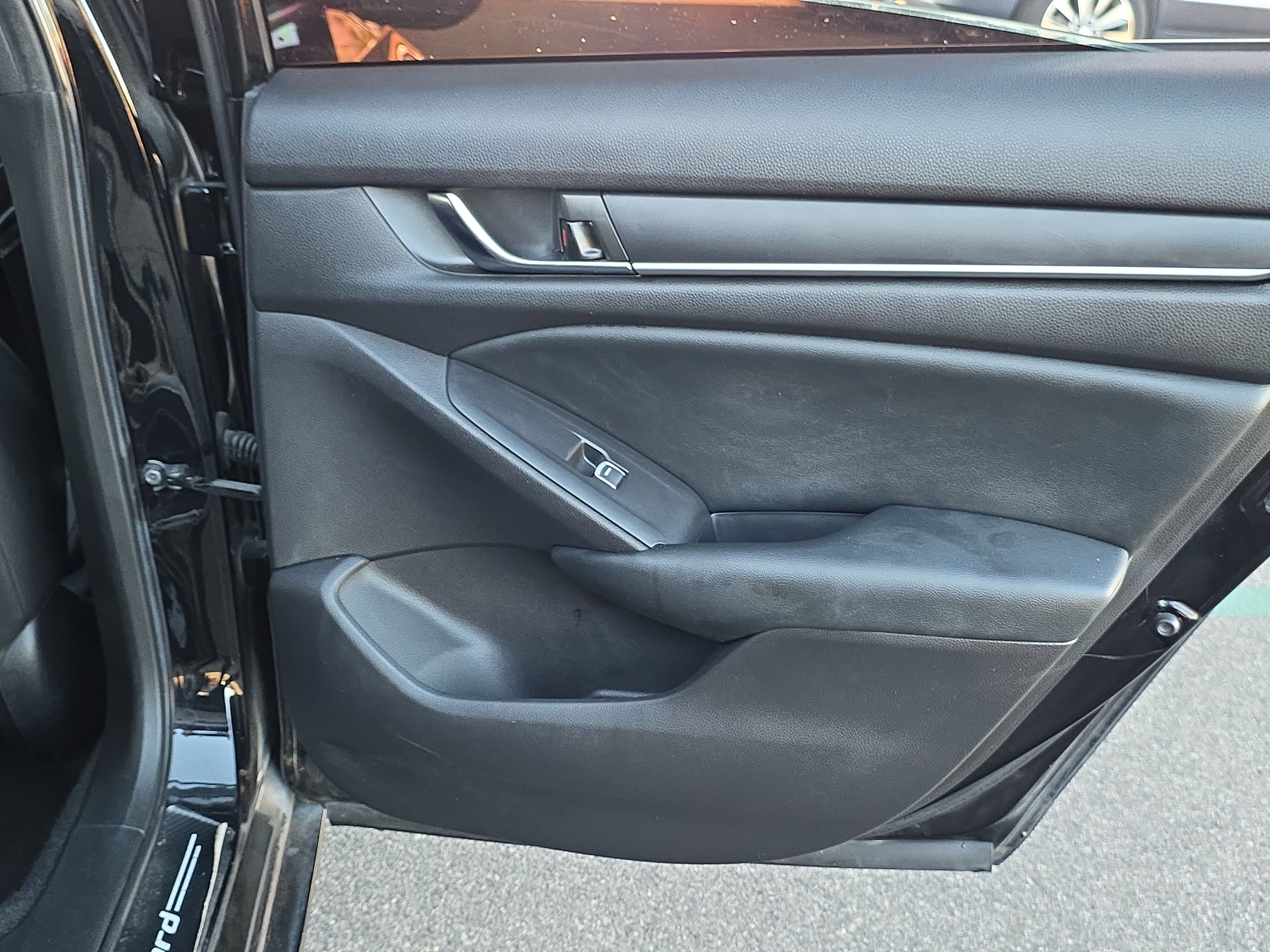 Used 2021 Honda Accord Sport image 24