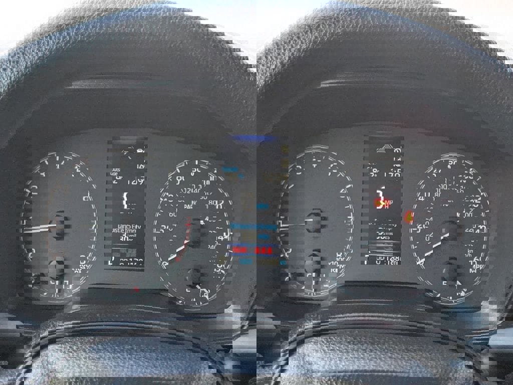 Used 2025 Toyota Corolla LE image 17