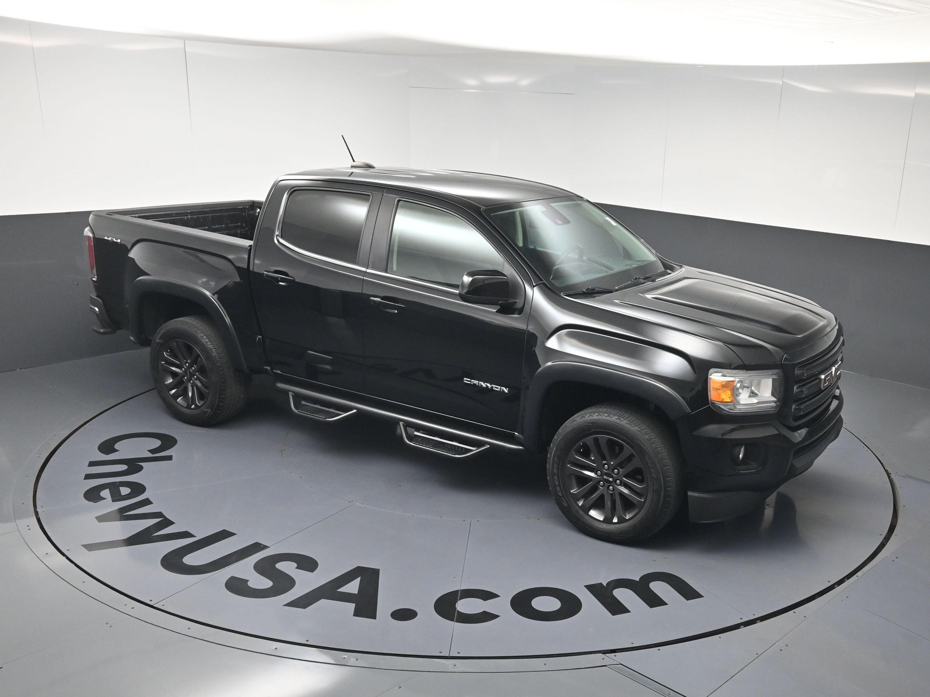 Used 2019 GMC Canyon SLE w/ Driver Alert Package AWD/4WD image 32
