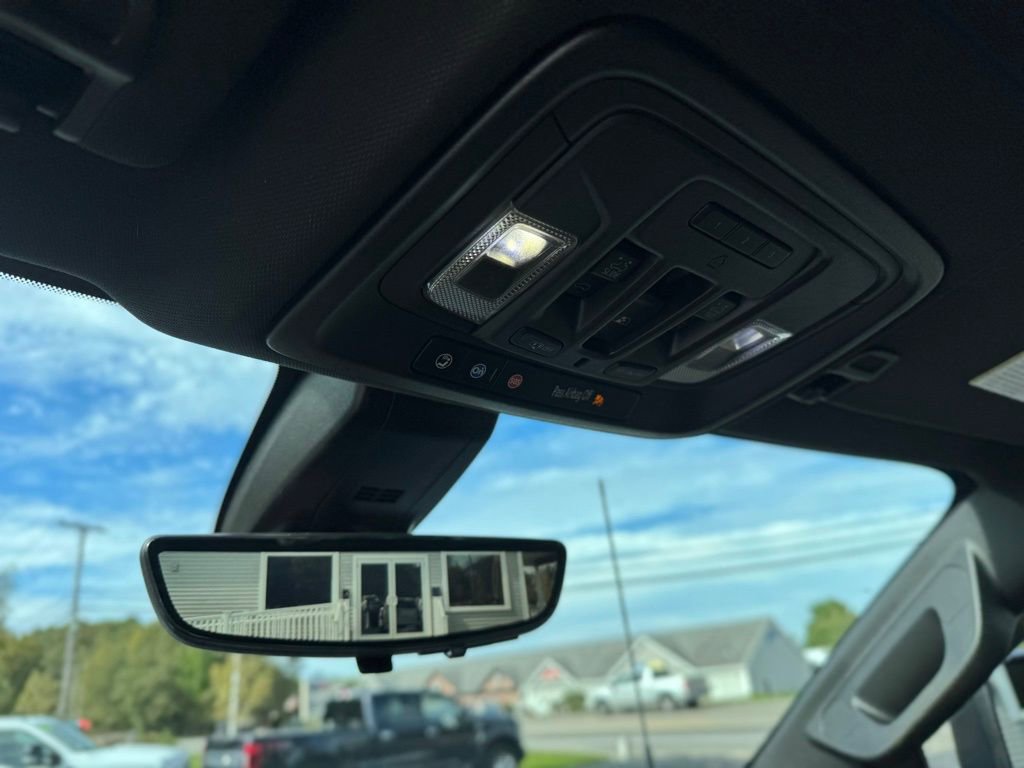 Used 2022 Chevrolet Silverado 2500 High Country w/ Z71 Off-Road Package image 31