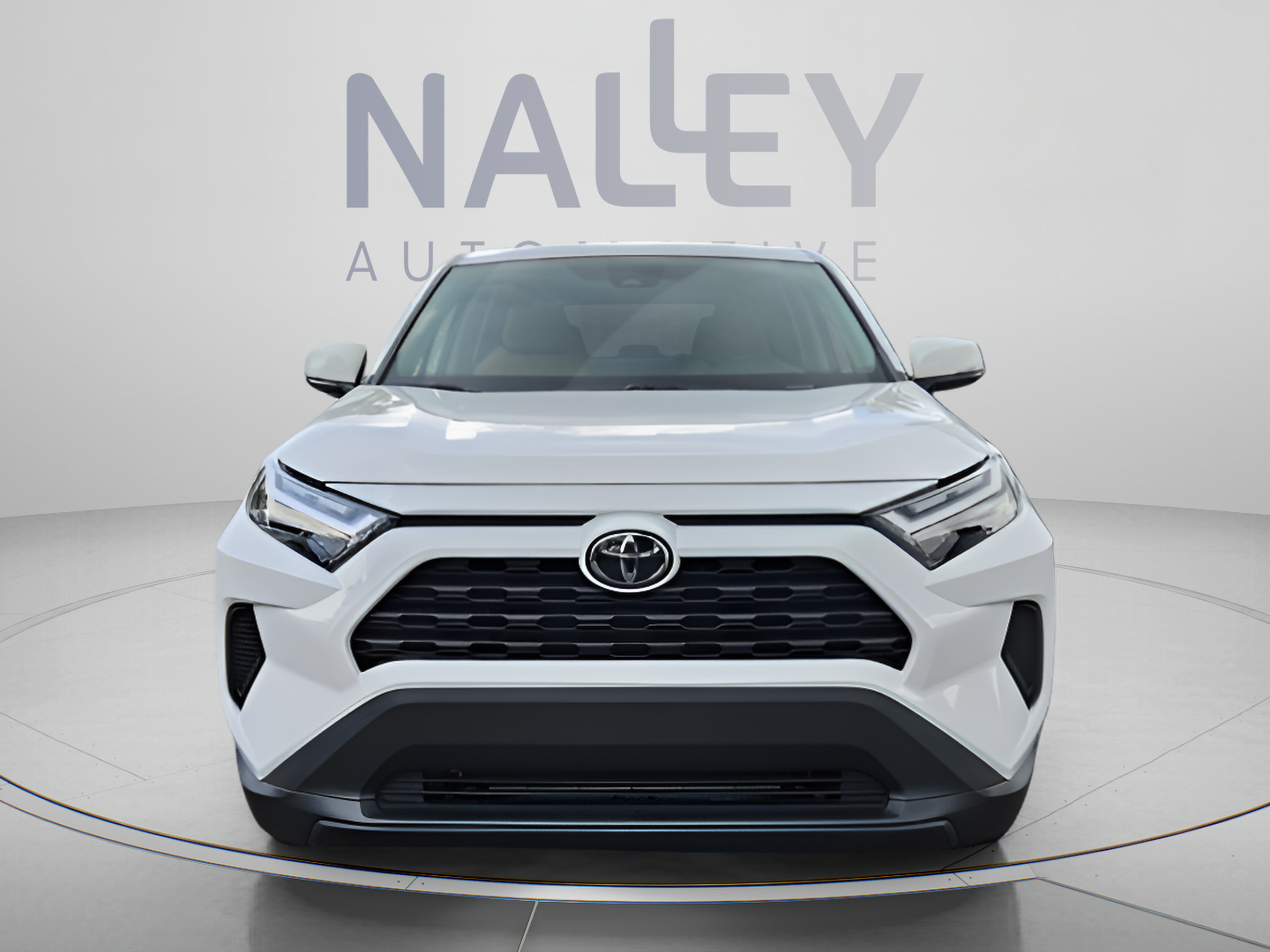 Used 2024 Toyota RAV4 LE FWD image 8