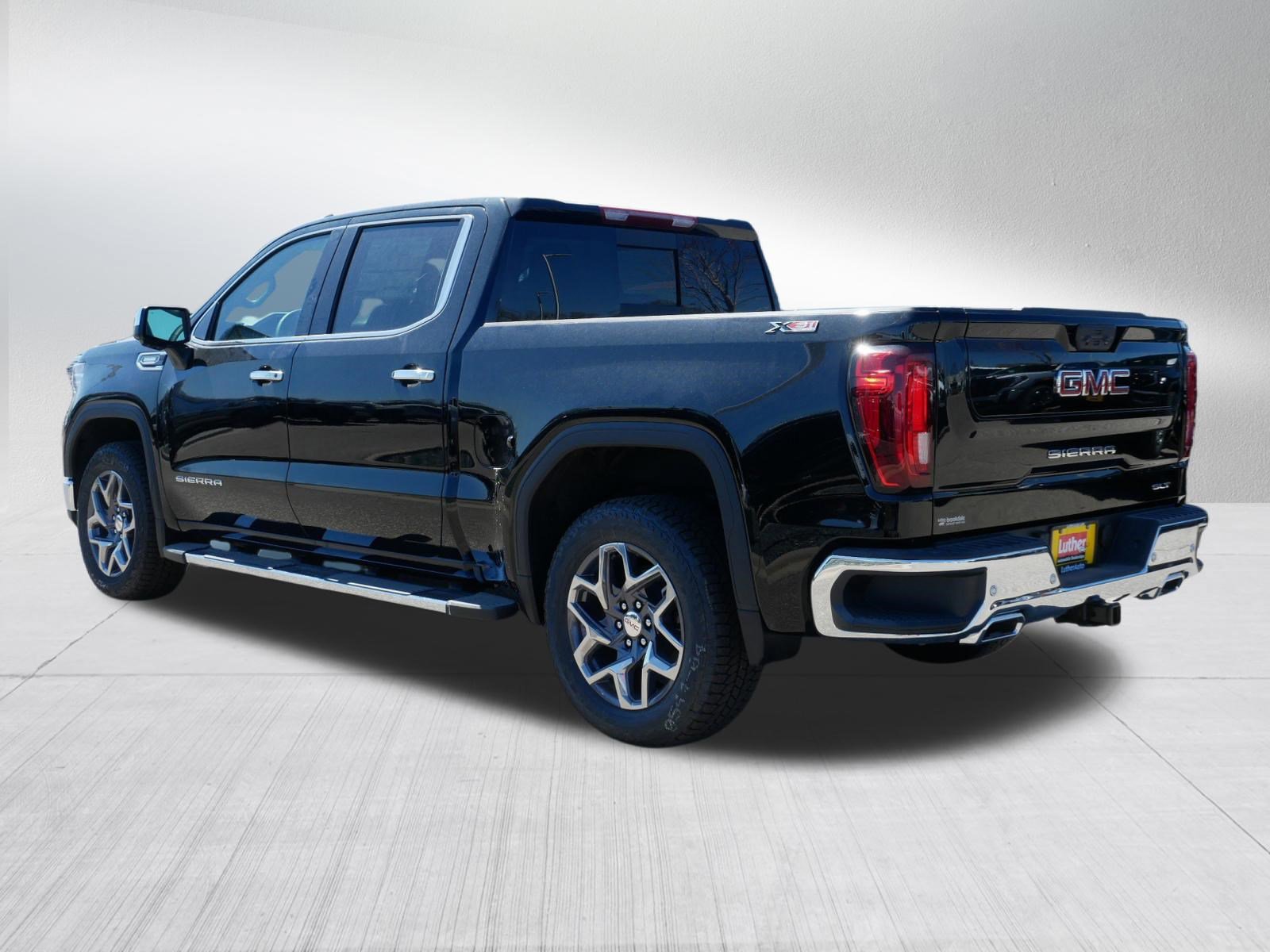 New 2026 GMC Sierra 1500 SLT w/ SLT Premium Plus Package AWD/4WD video 2