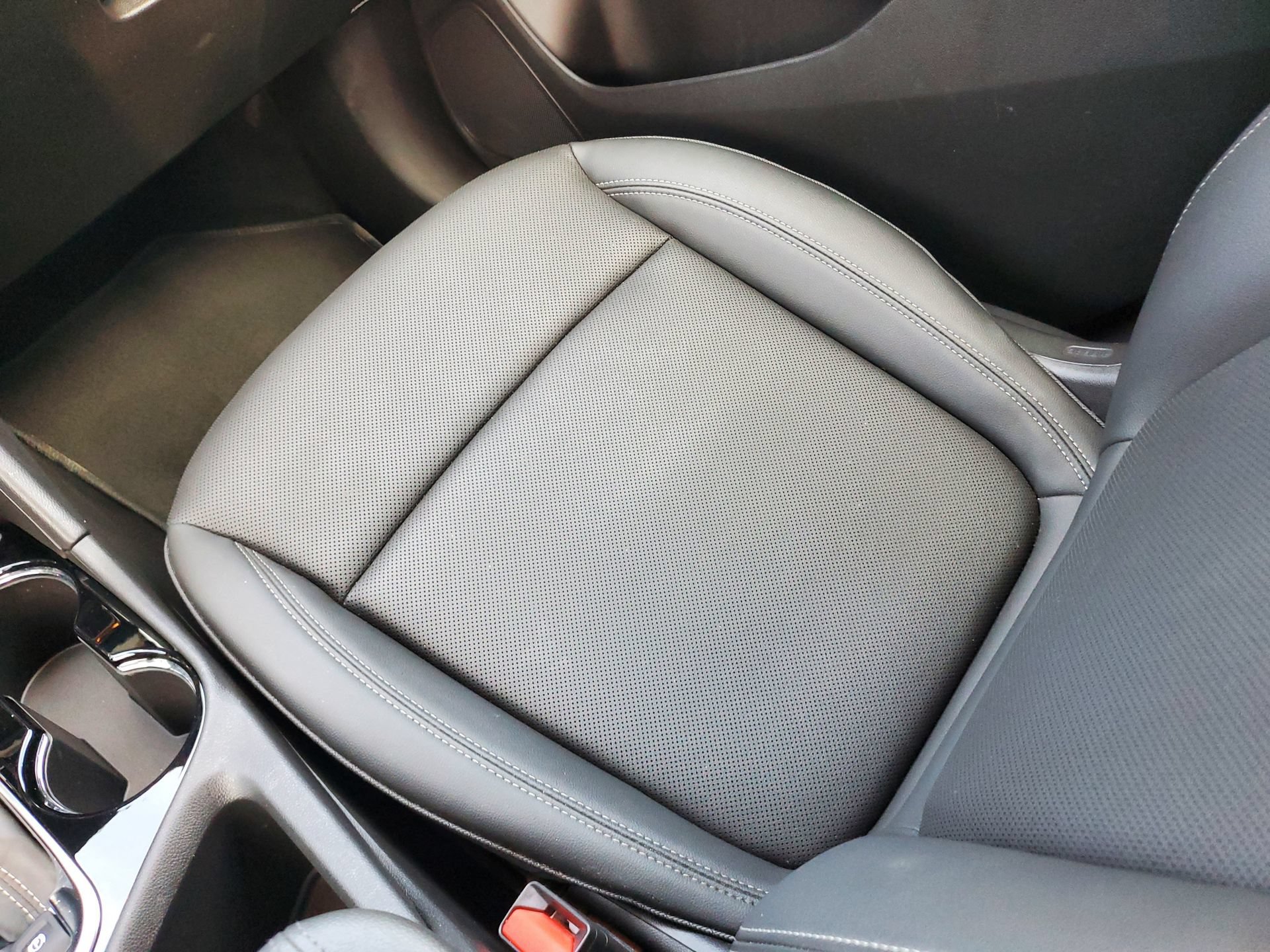 Used 2024 Buick Encore GX Sport Touring AWD/4WD image 15
