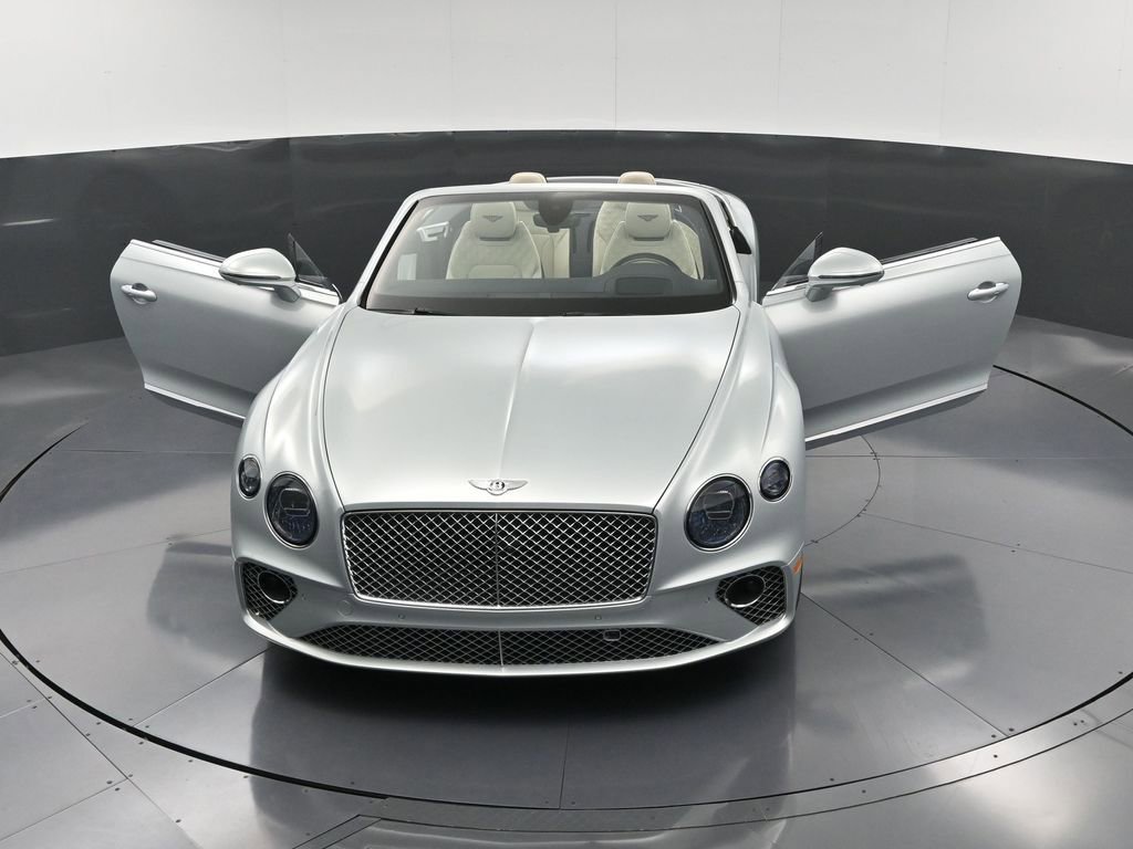 Used 2023 Bentley Continental GT Azure image 35