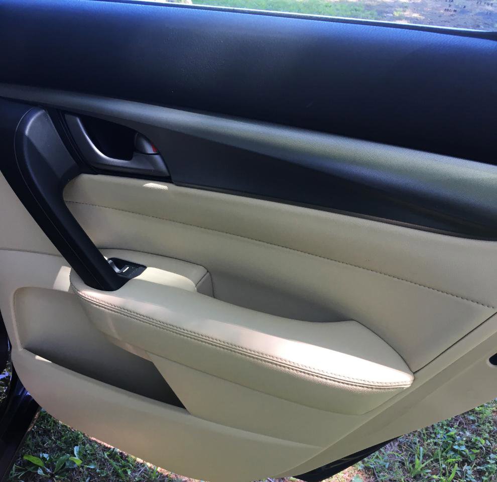 Used 2010 Acura TL FWD image 18