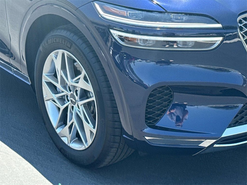 Used 2025 Genesis GV70 2.5T Select w/ Select Package image 25