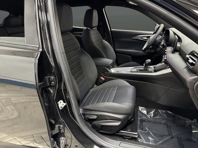 Used 2024 Dodge Hornet GT w/ GT Blacktop Package image 34