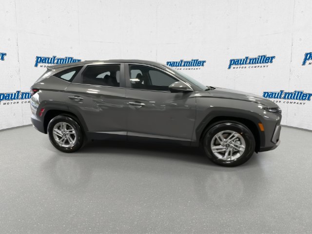 Used 2026 Hyundai Tucson SE FWD image 13