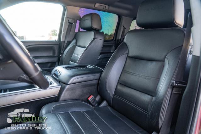 Used 2018 GMC Sierra 2500 Denali w/ Duramax Plus Package AWD/4WD image 23