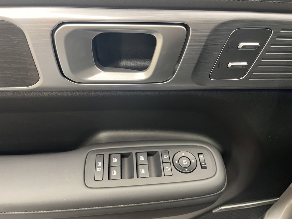 New 2024 Hyundai Santa Fe Limited image 10