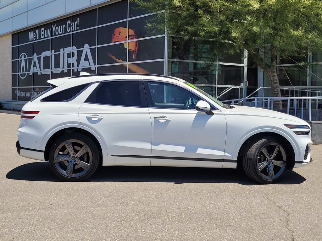 Used 2024 Genesis GV70 3.5T Sport w/ Sport Prestige Package AWD/4WD image 5
