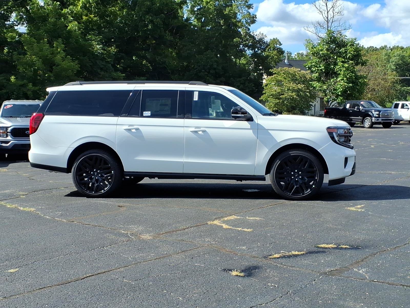 New 2027 Ford Expedition Max Platinum w/ Stealth Performance Package AWD/4WD image 19
