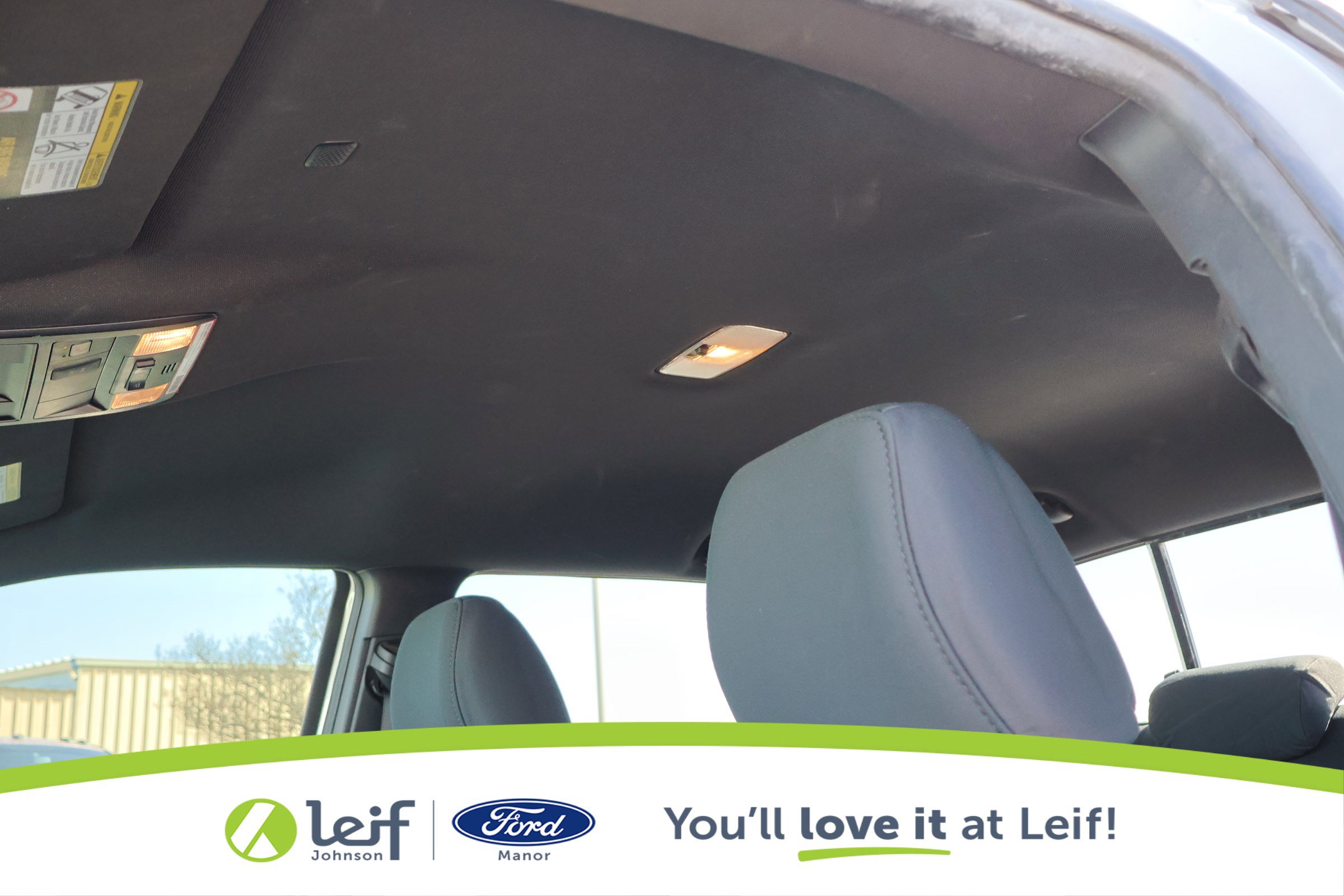 Used 2023 Toyota Tacoma TRD Off-Road image 14