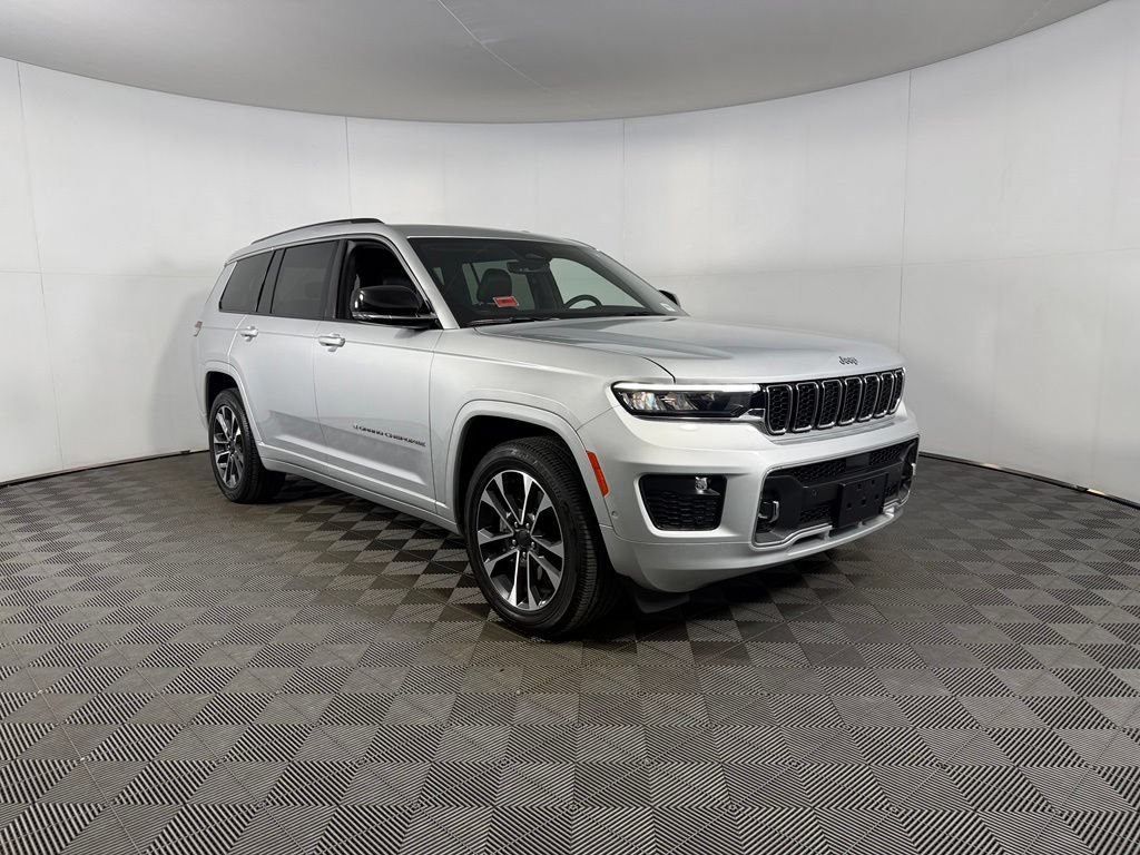 Used 2023 Jeep Grand Cherokee L Overland AWD/4WD image 5
