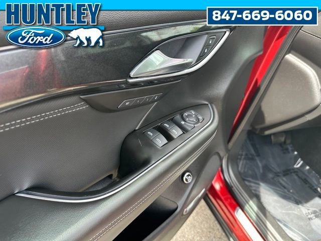 Used 2024 Buick Envision Preferred AWD/4WD image 21