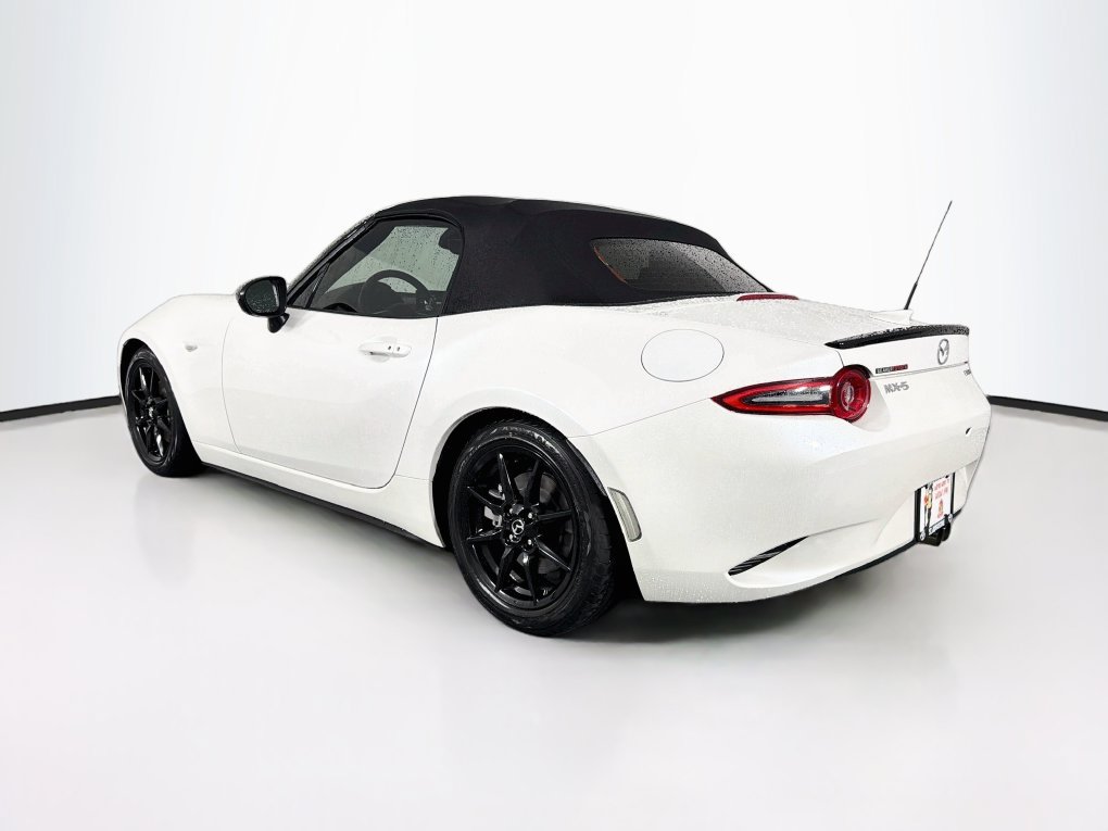 Used 2025 MAZDA MX-5 Miata Club RWD image 7