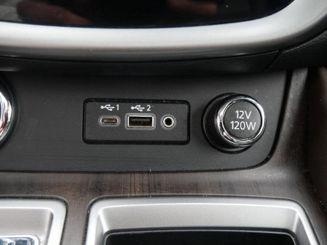 Certified 2023 Nissan Murano Platinum w/ Cargo Package image 18